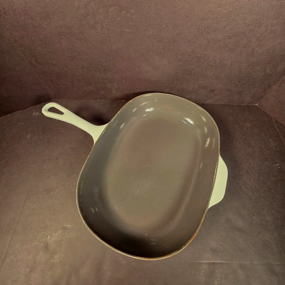 Vintage Le Creuset Oval 40 Skillet White Enameled Cast Iron 12.5